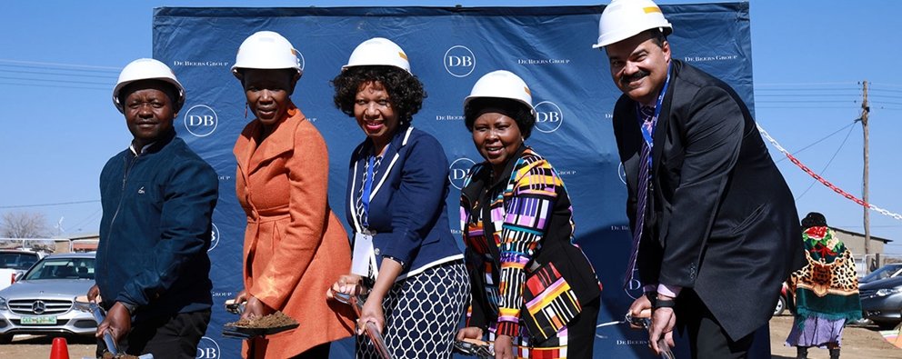 Voorspoed mine team at ground breaking for new elderly home